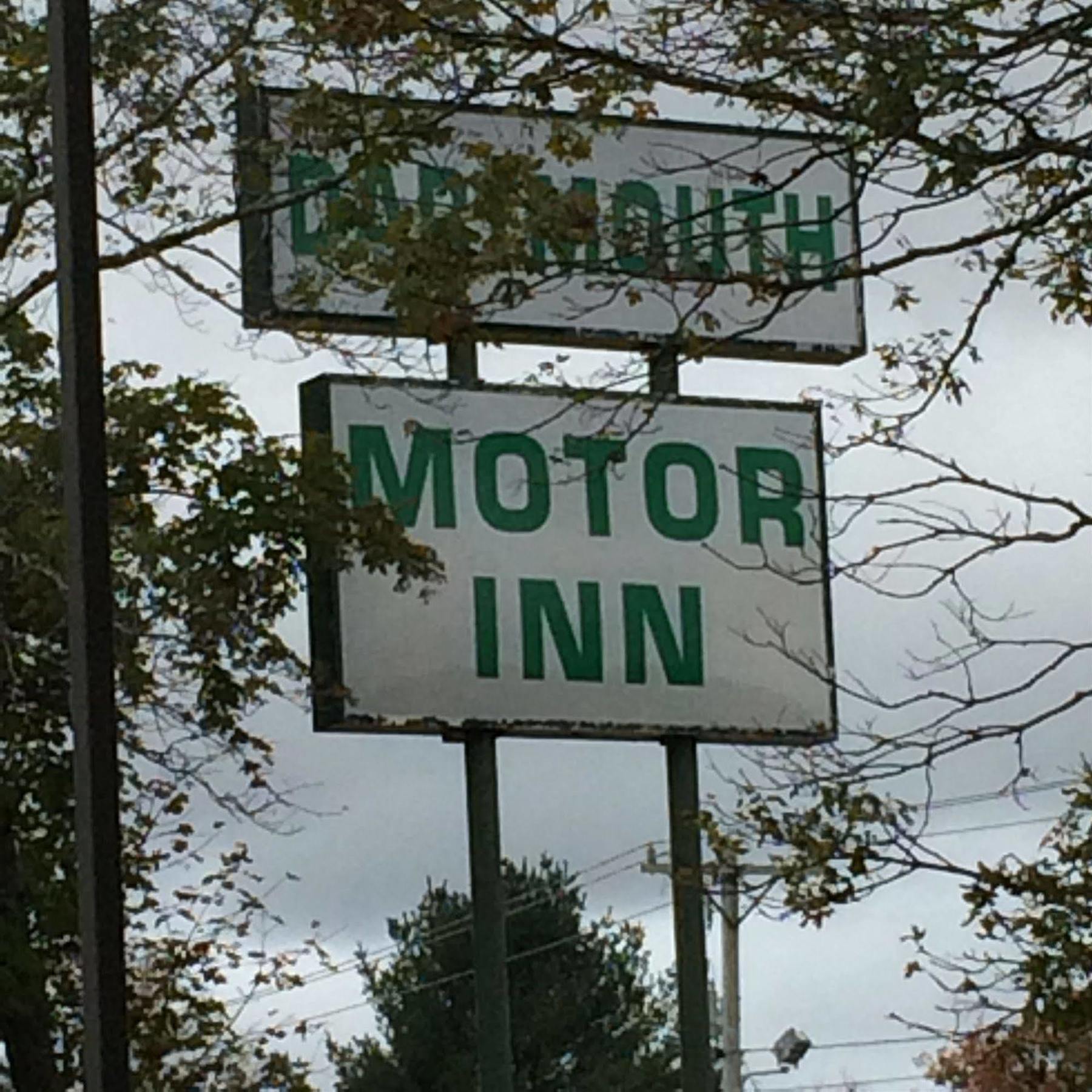 Dartmouth Motor Inn Exteriör bild
